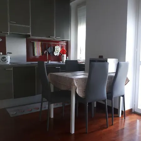 Lägenhet Valassina Milano